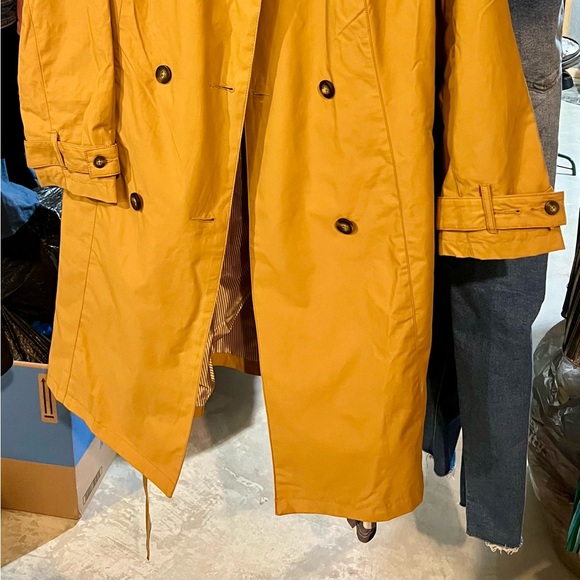 NEW Ava & Viv tan raincoat! - Picture 3 of 4